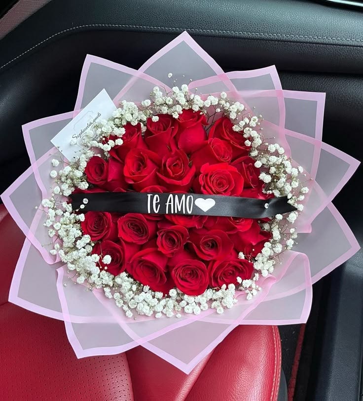Ramo de 24 rosas rojas